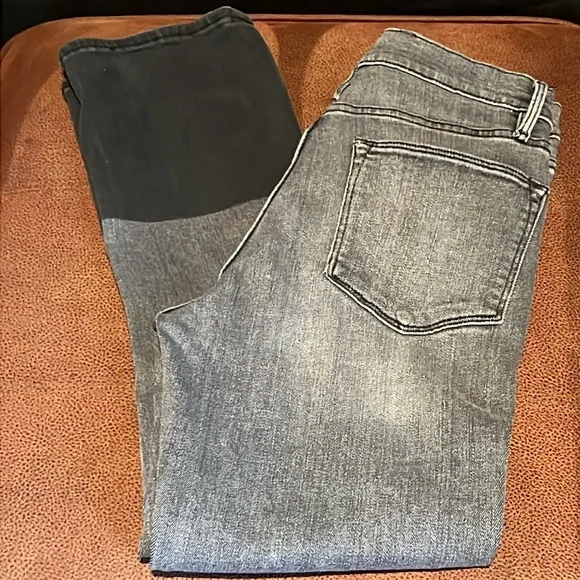 Frame LeHigh Straight Sleepy Hollow Two-Tone Jeans              *All jeans BOGO* - Picture 12 of 16